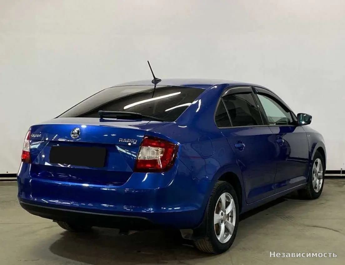Skoda Rapid 2018 с пробегом — фото 5