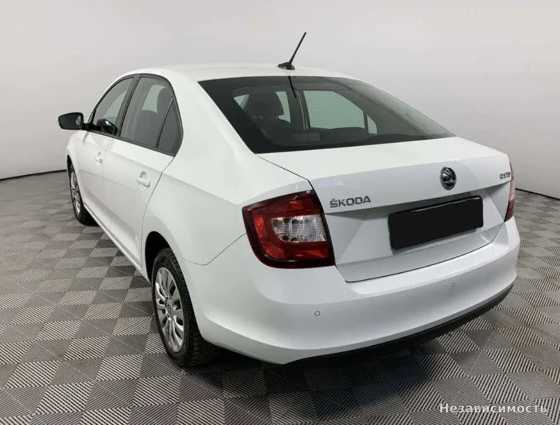Skoda Rapid 2019 с пробегом — фото 7