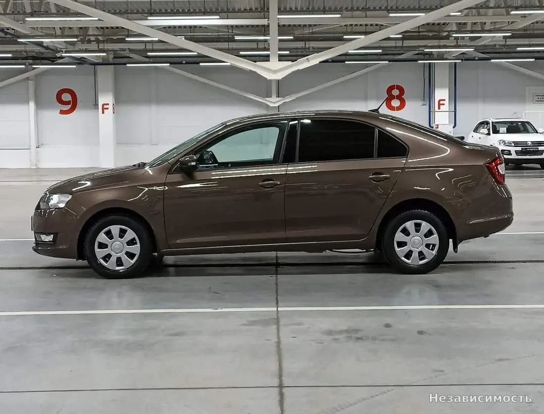 Skoda Rapid 2019 с пробегом — фото 8