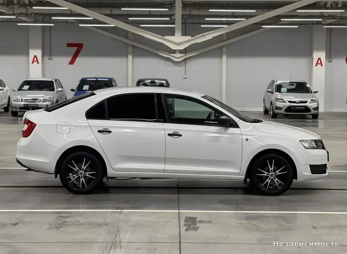 Skoda Rapid 2016 с пробегом — фото 4