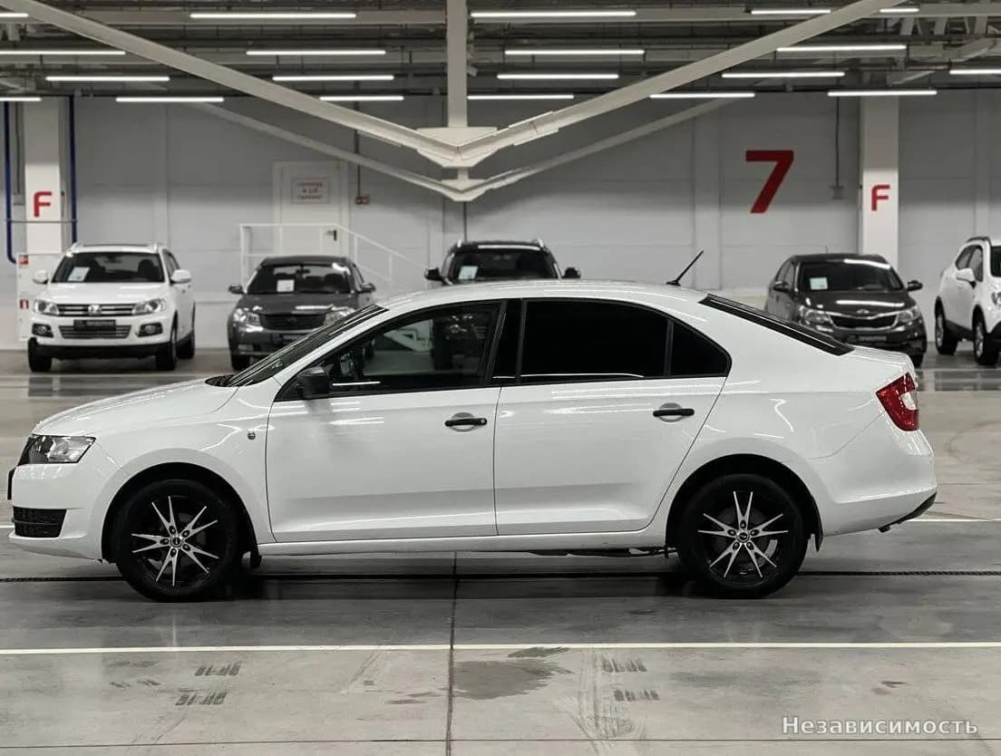 Skoda Rapid 2016 с пробегом — фото 8