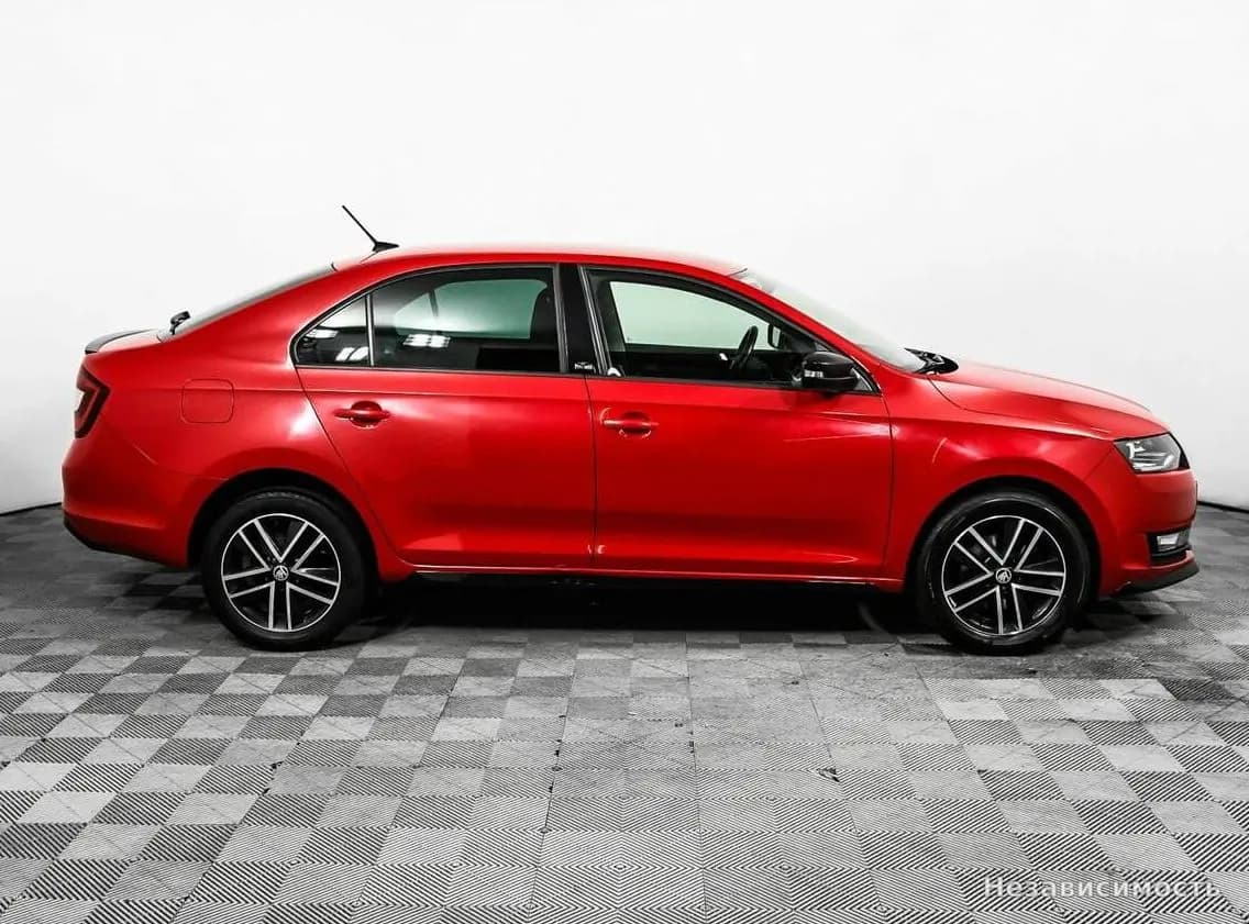 Skoda Rapid 2018 с пробегом — фото 4