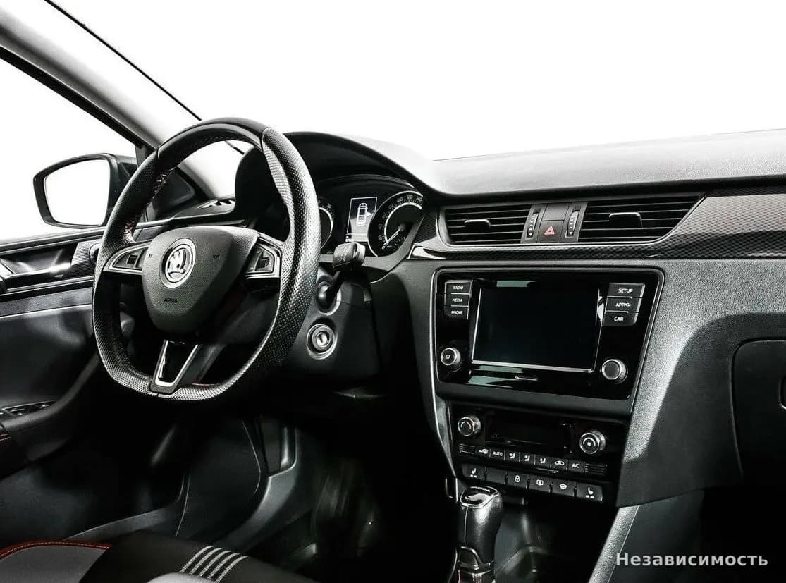 Skoda Rapid 2018 с пробегом — фото 9