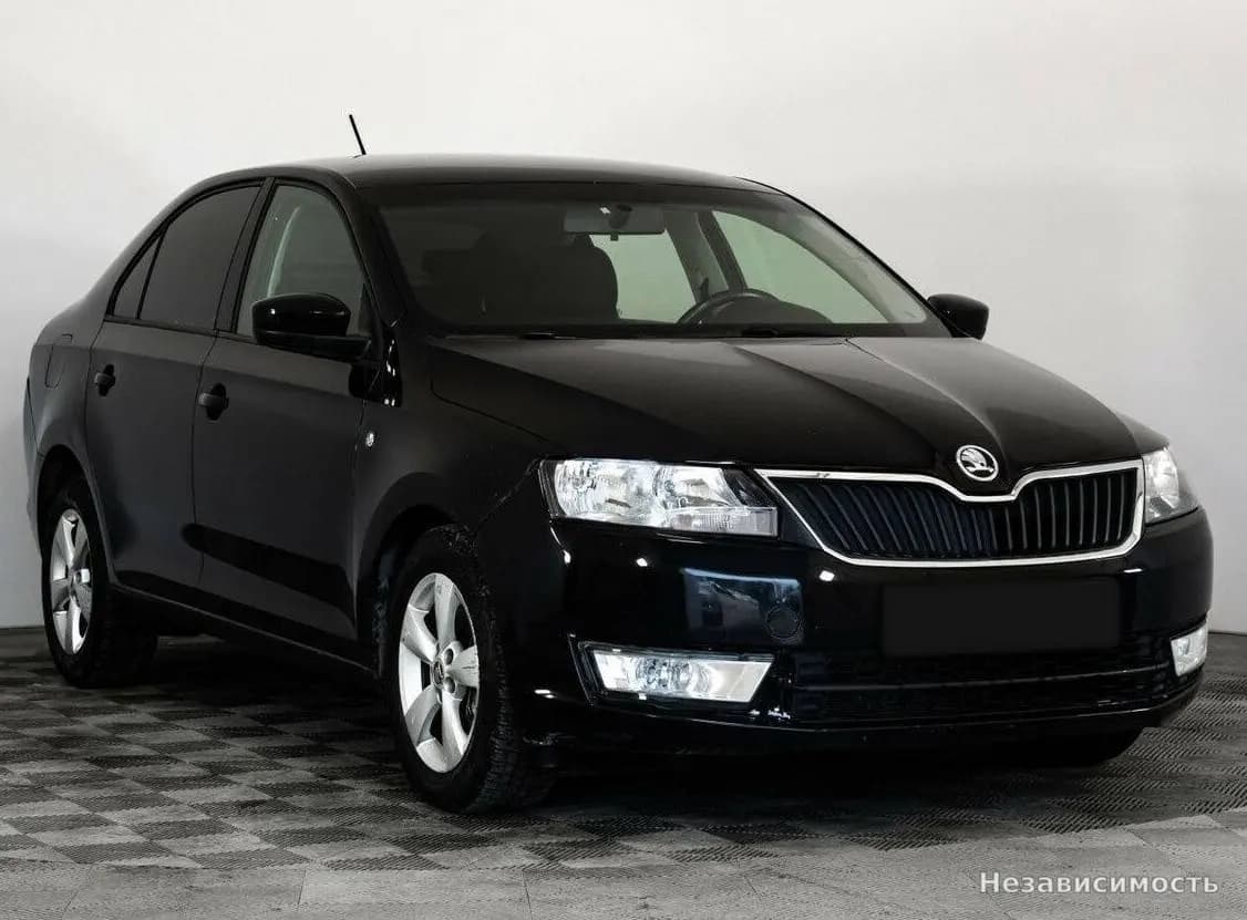 Skoda Rapid 2015 с пробегом — фото 3
