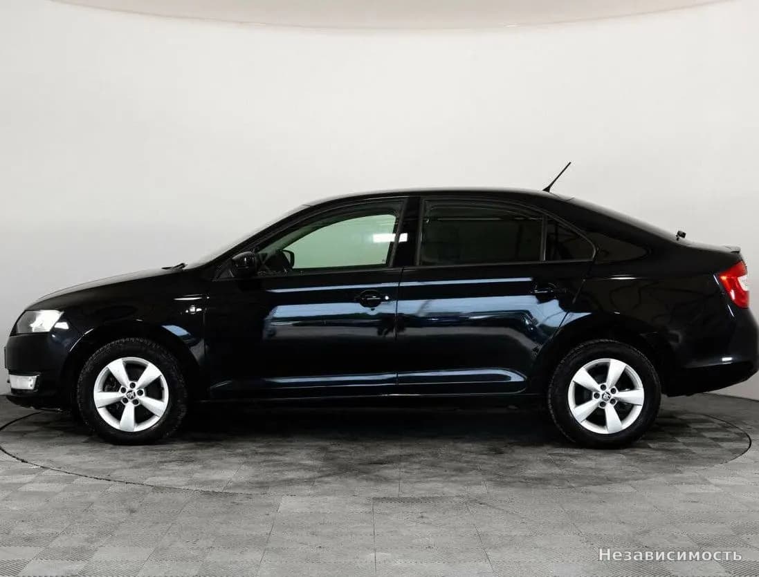 Skoda Rapid 2015 с пробегом — фото 8