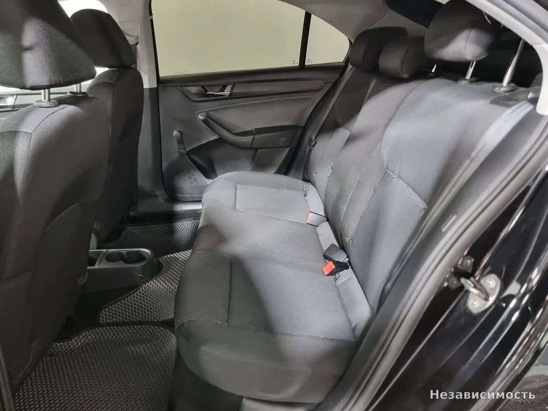 Skoda Rapid 2019 с пробегом — фото 8
