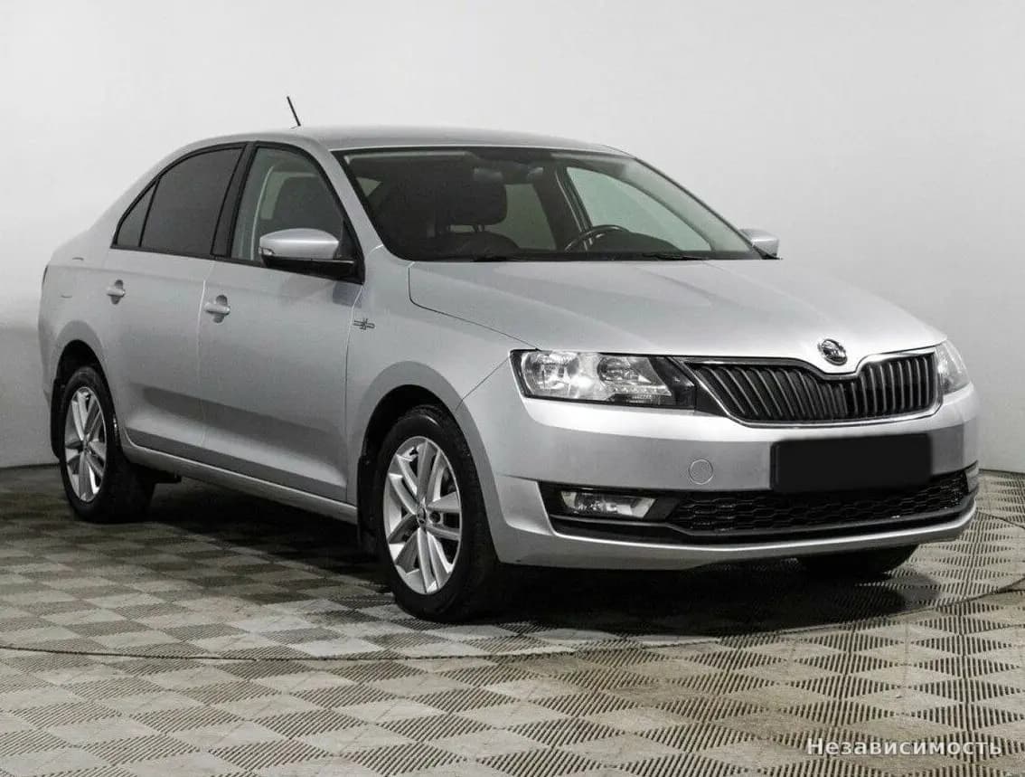 Skoda Rapid 2018 с пробегом — фото 3