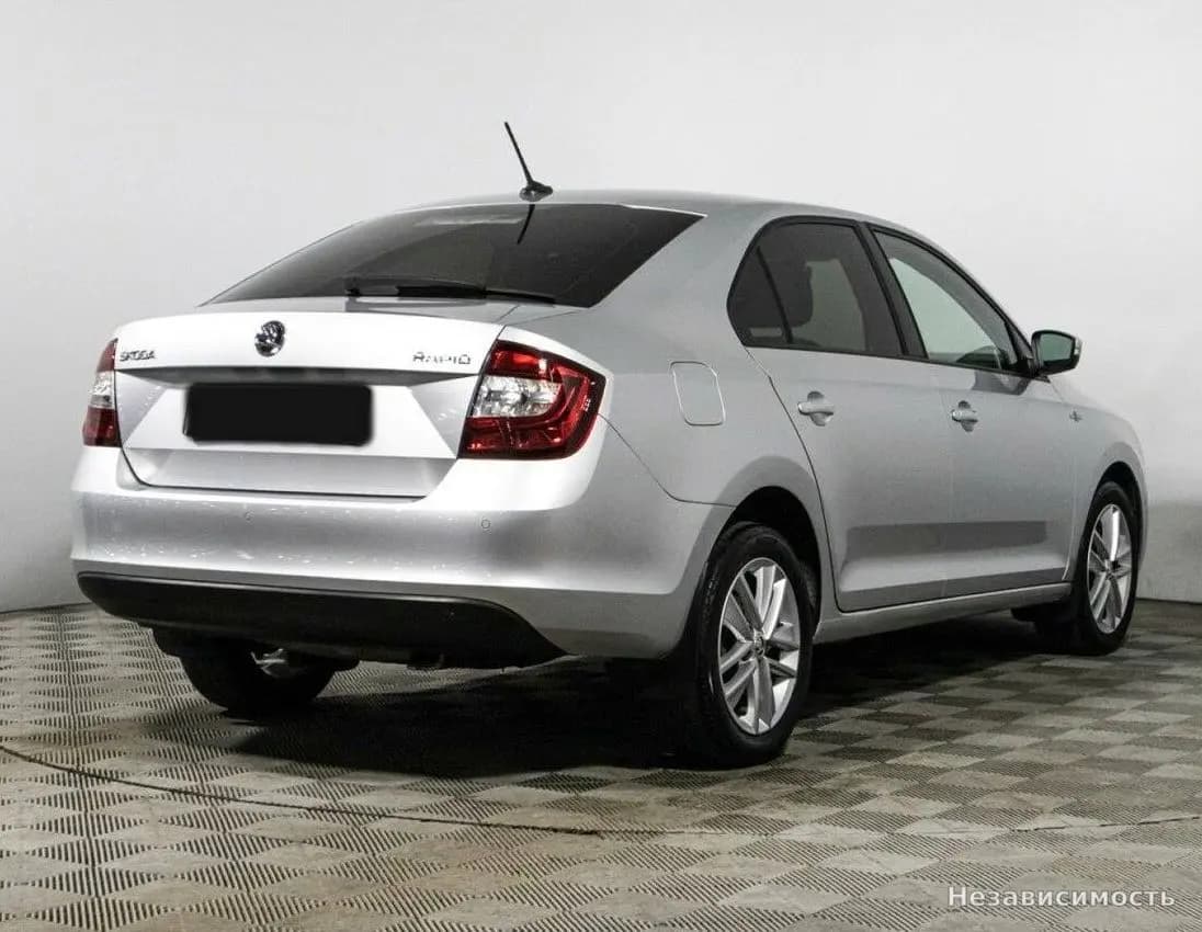 Skoda Rapid 2018 с пробегом — фото 5