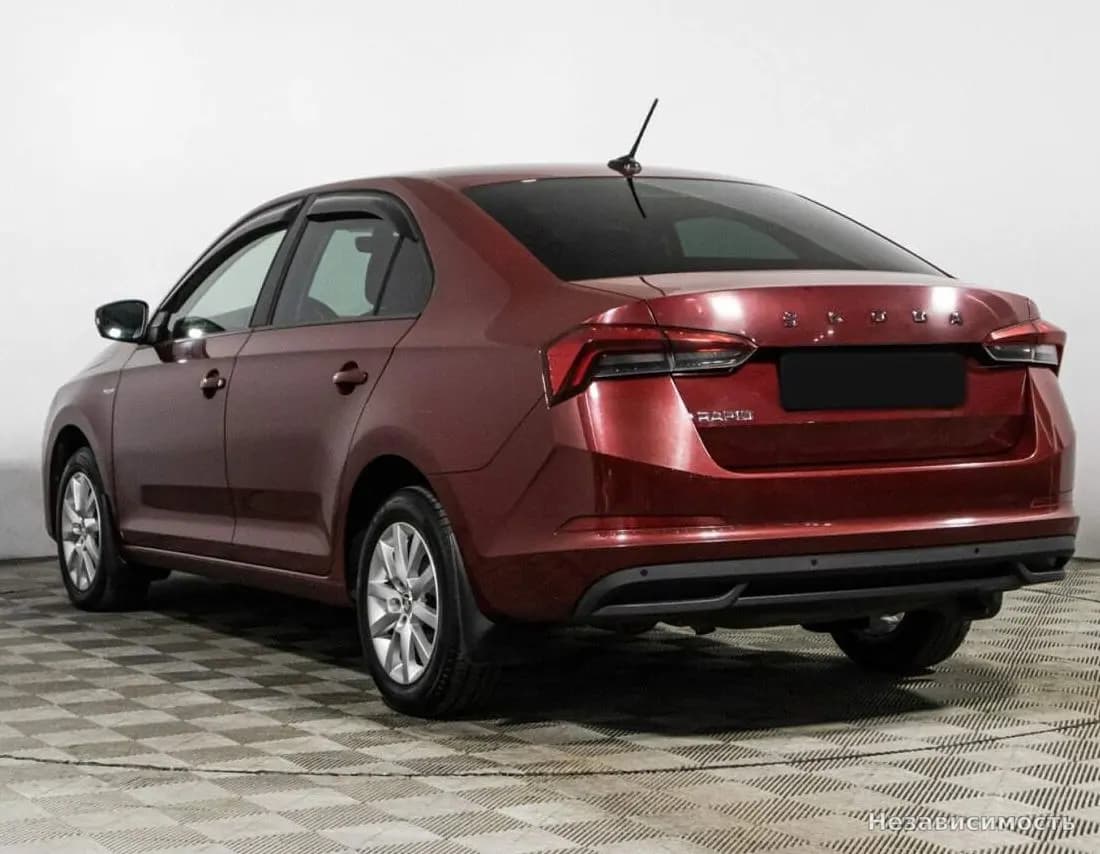 Skoda Rapid 2021 с пробегом — фото 7