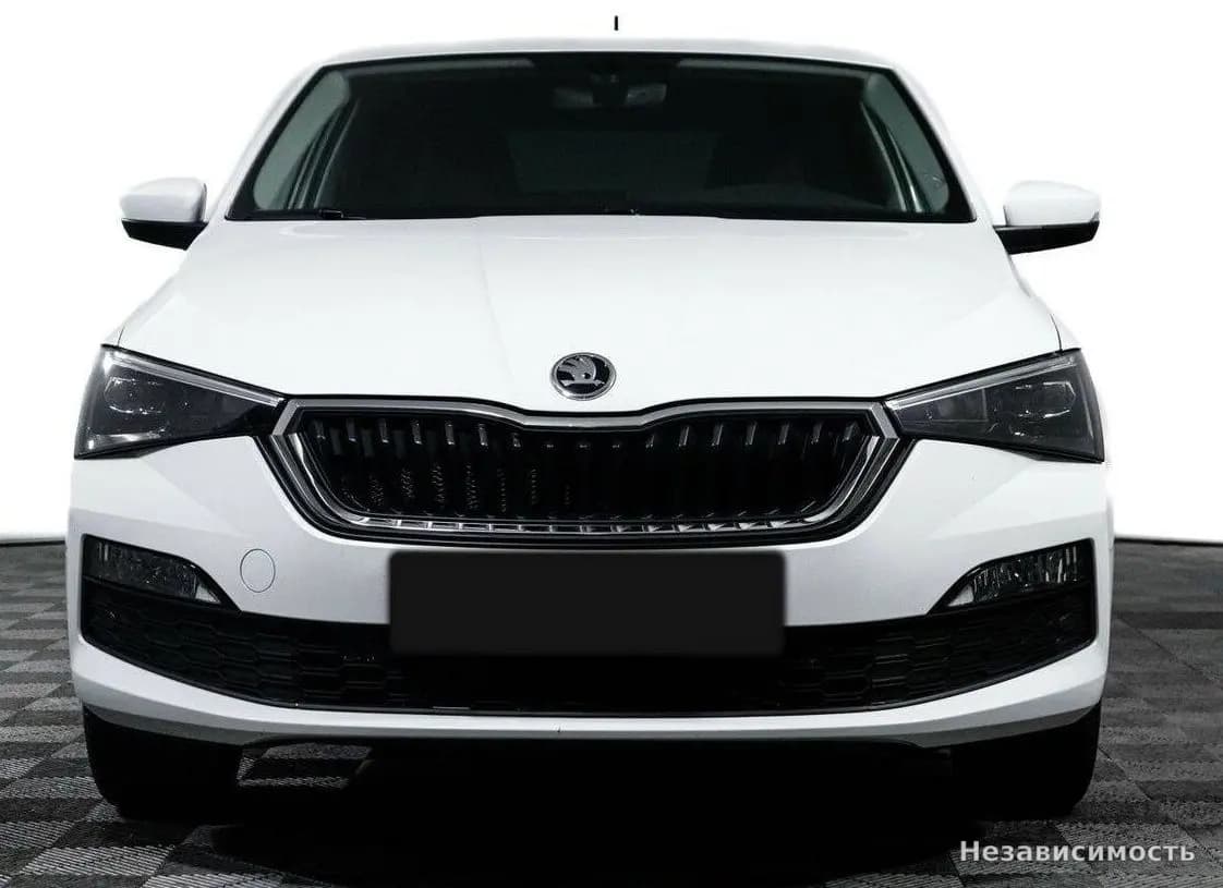 Skoda Rapid 2022 с пробегом — фото 2
