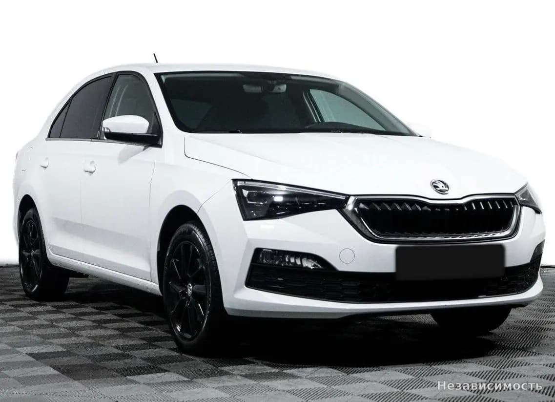 Skoda Rapid 2022 с пробегом — фото 3