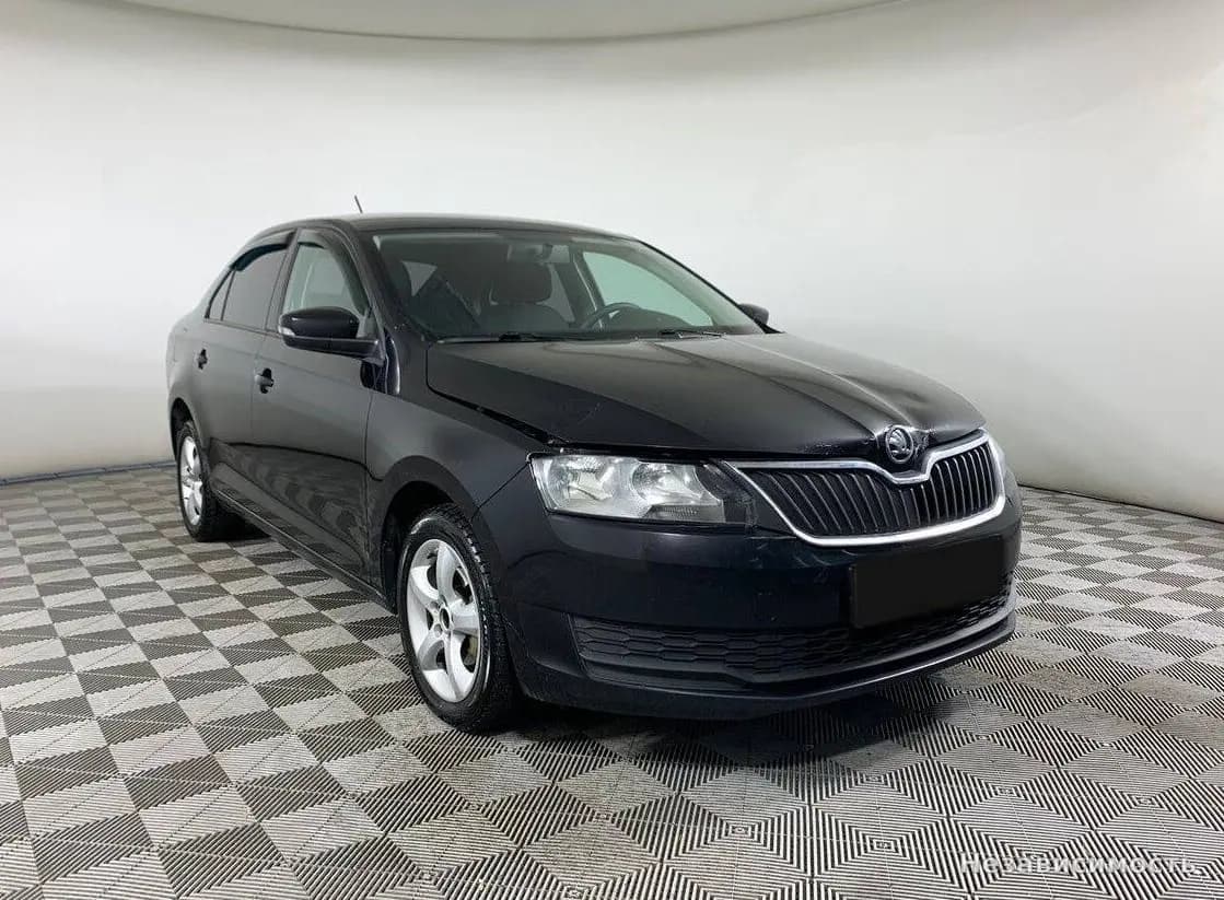 Skoda Rapid 2018 с пробегом — фото 3