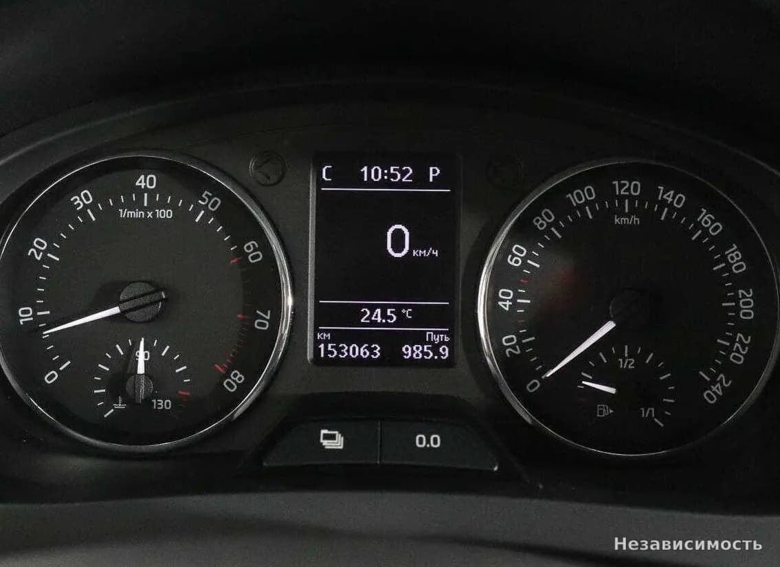 Skoda Rapid 2014 с пробегом — фото 10