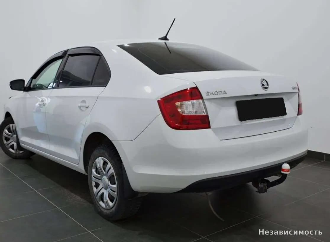 Skoda Rapid 2018 с пробегом — фото 4