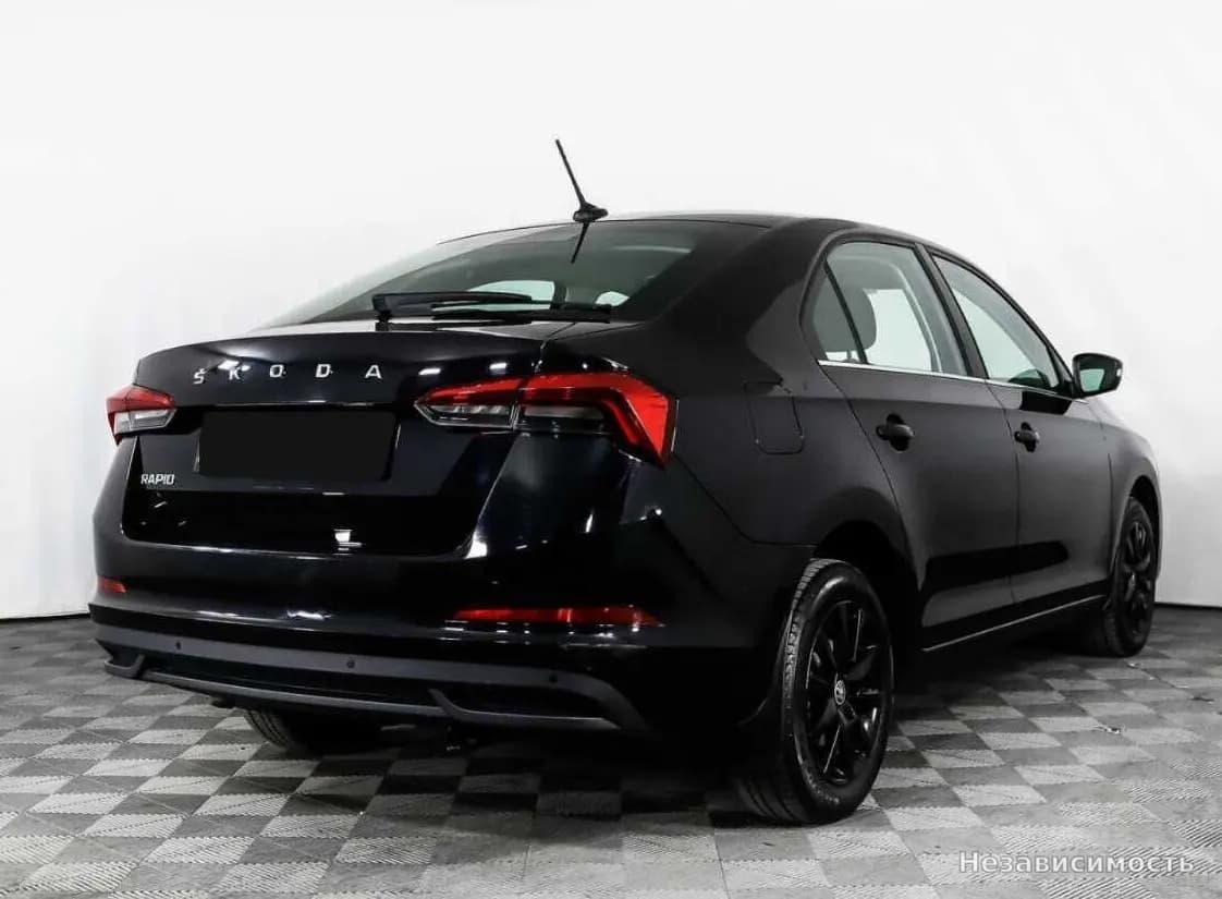 Skoda Rapid 2021 с пробегом — фото 5