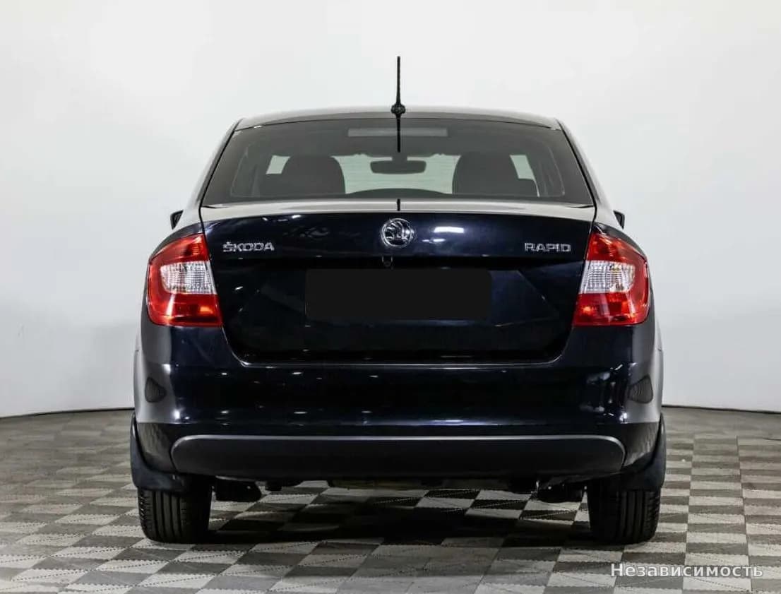 Skoda Rapid 2016 с пробегом — фото 5