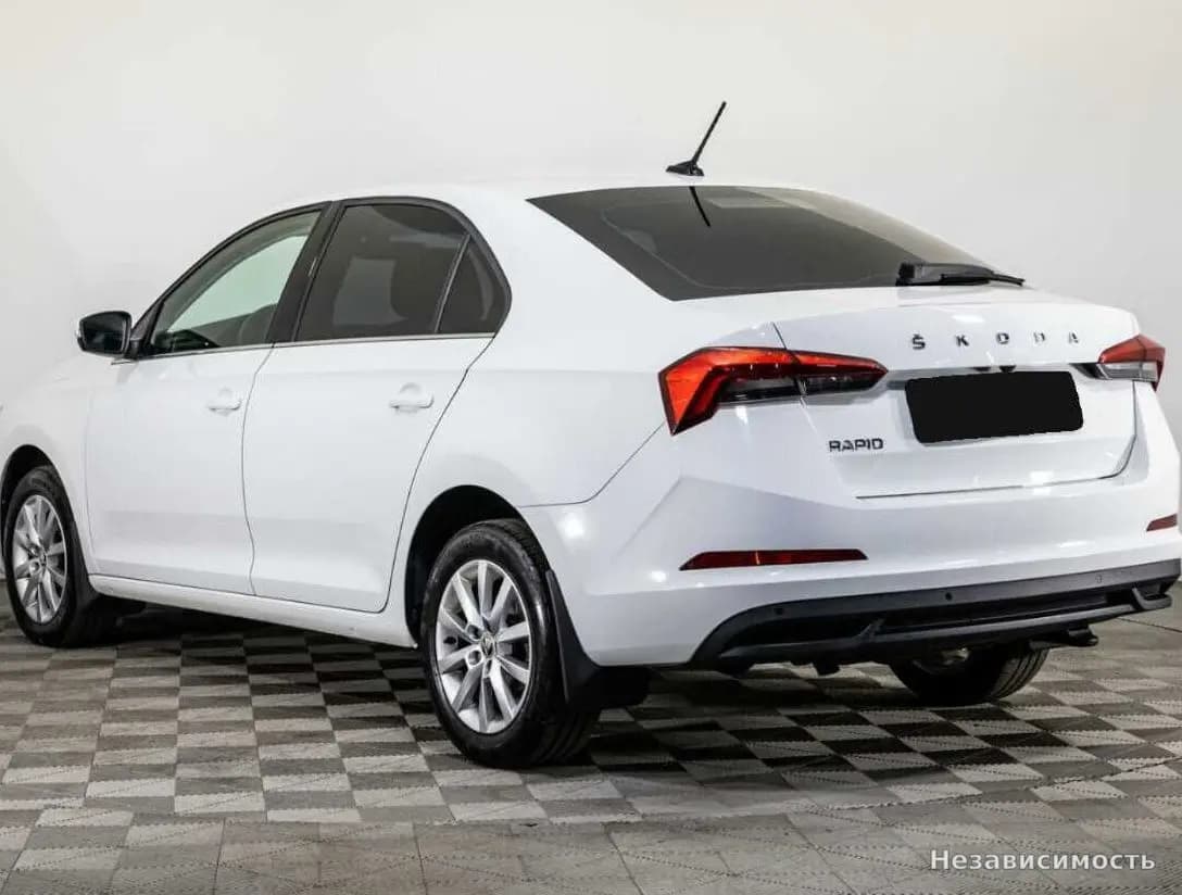 Skoda Rapid 2020 с пробегом — фото 7