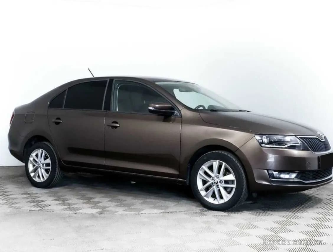 Skoda Rapid 2019 с пробегом — фото 3