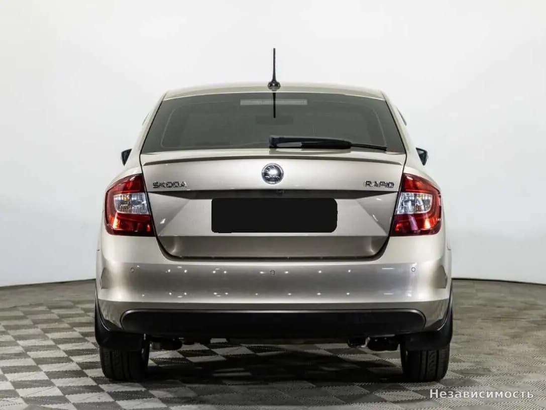 Skoda Rapid 2019 с пробегом — фото 5