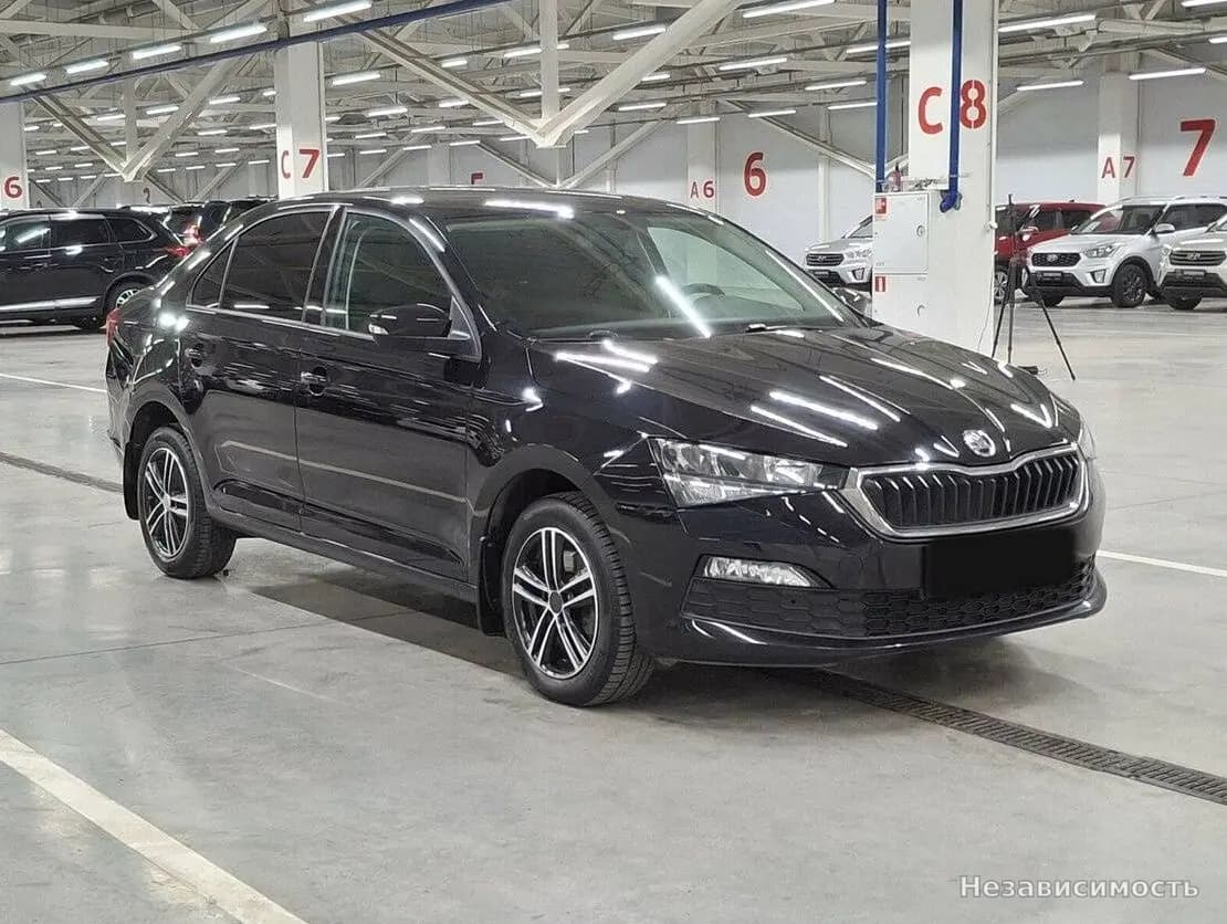 Skoda Rapid 2022 с пробегом — фото 3