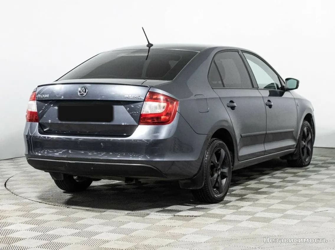 Skoda Rapid 2016 с пробегом — фото 5