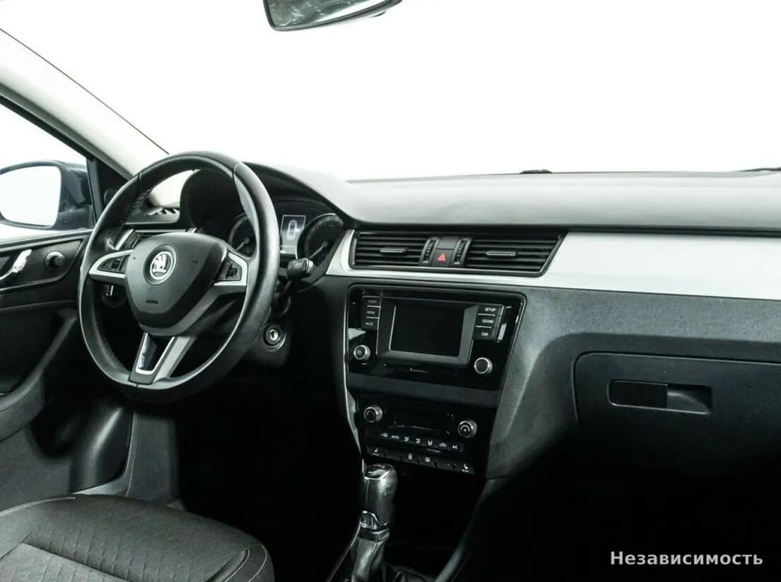 Skoda Rapid 2016 с пробегом — фото 9
