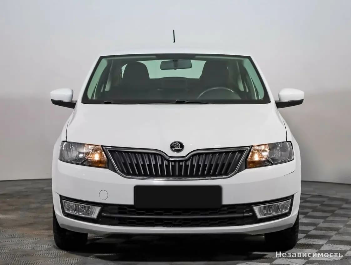 Skoda Rapid 2015 с пробегом — фото 2