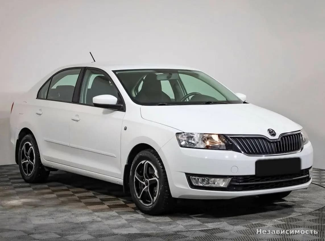 Skoda Rapid 2015 с пробегом — фото 3