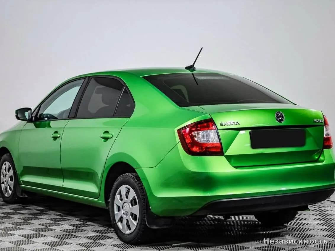 Skoda Rapid 2018 с пробегом — фото 6