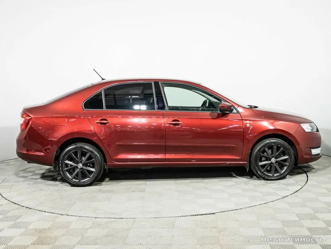 Skoda Rapid 2016 с пробегом — фото 4
