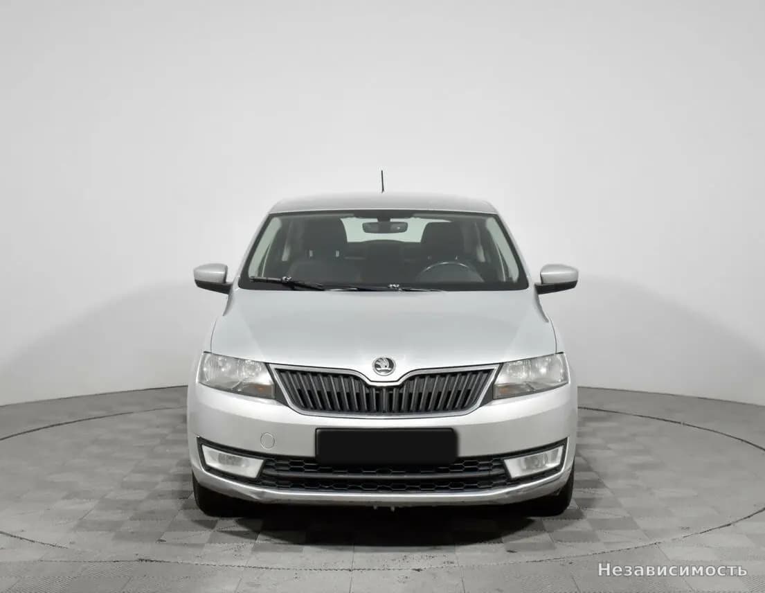 Skoda Rapid 2017 с пробегом — фото 2