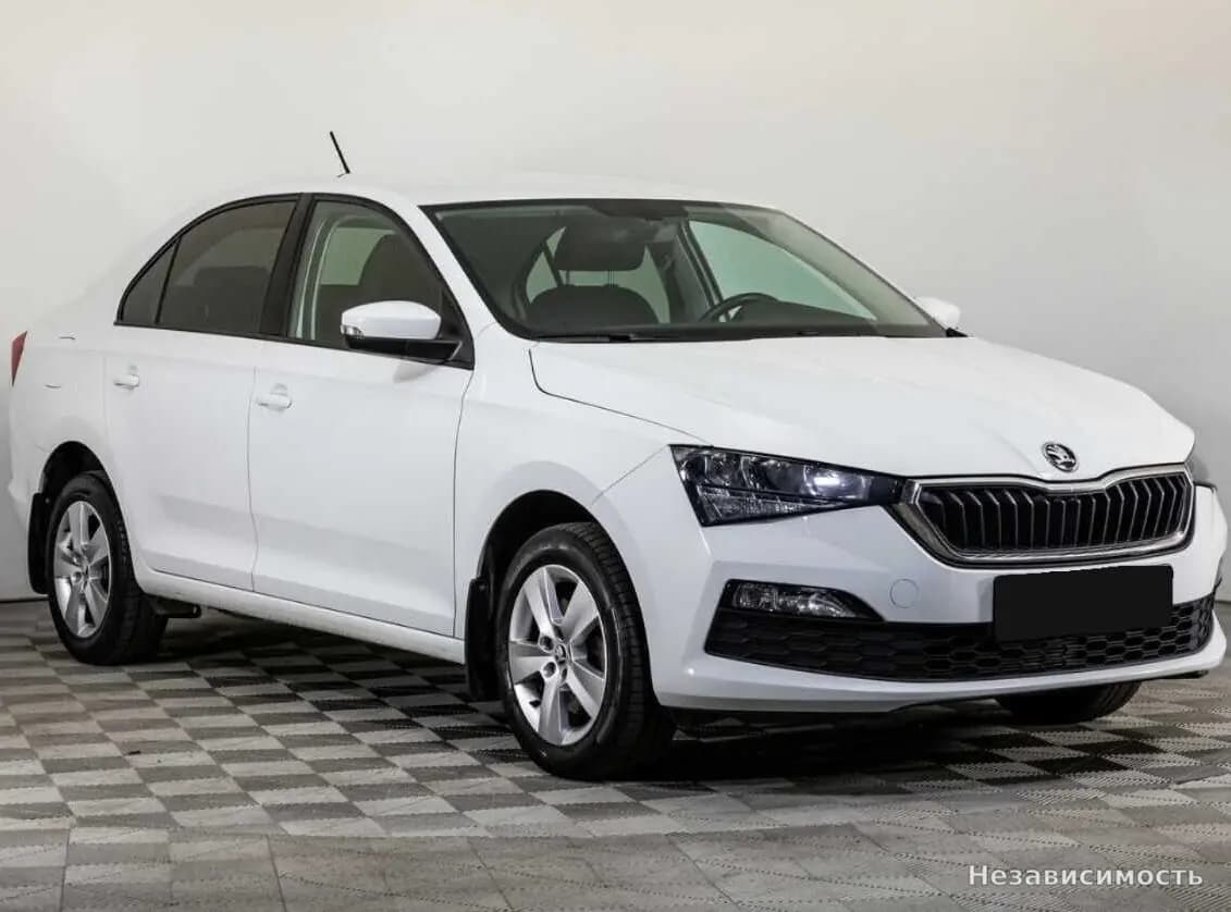 Skoda Rapid 2020 с пробегом — фото 3