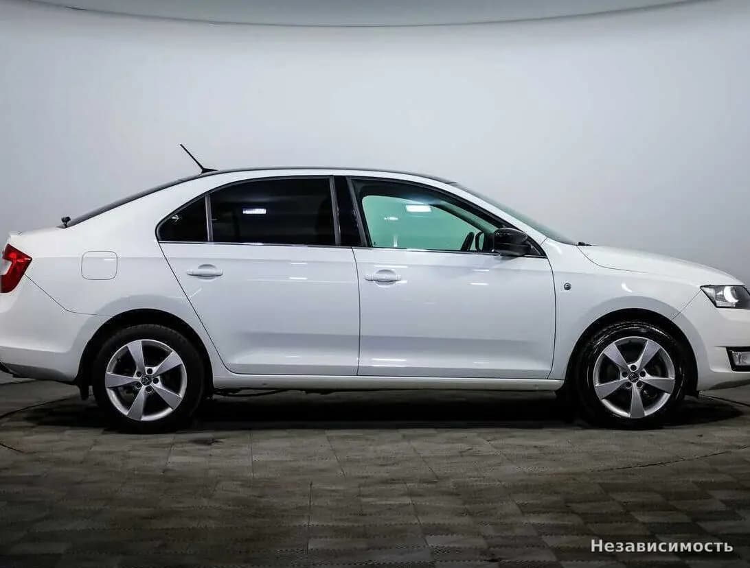 Skoda Rapid 2017 с пробегом — фото 3