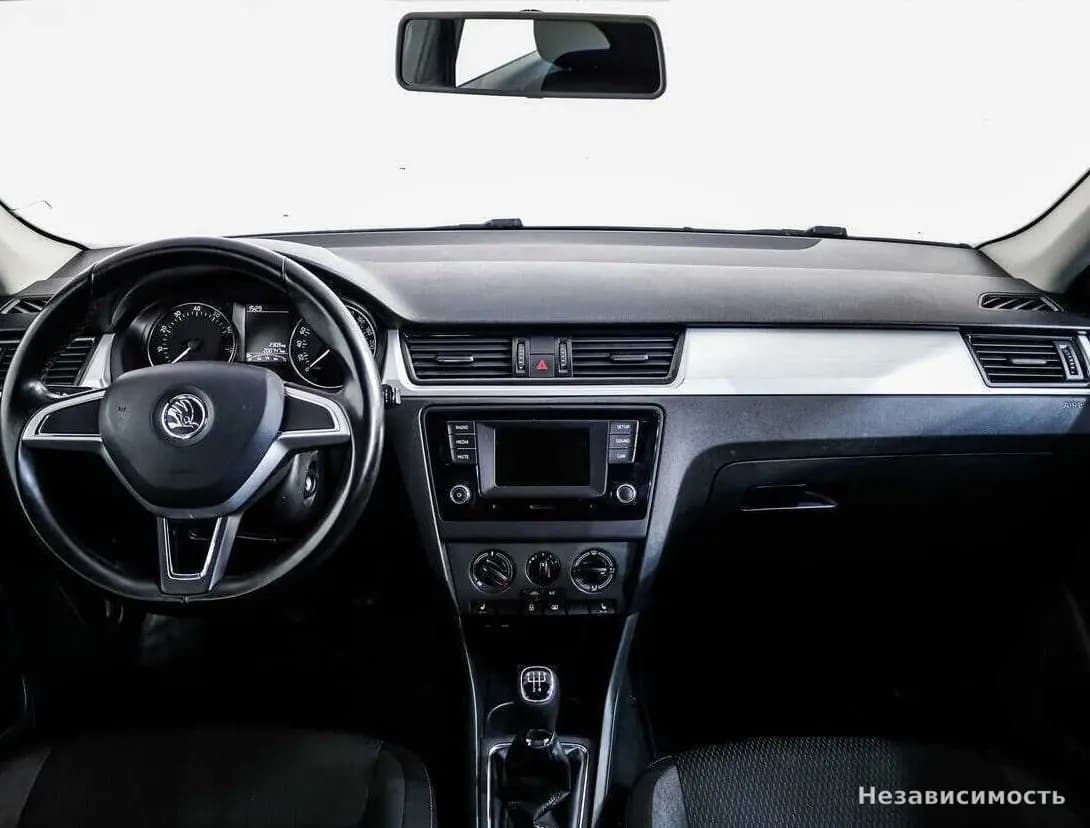 Skoda Rapid 2016 с пробегом — фото 9