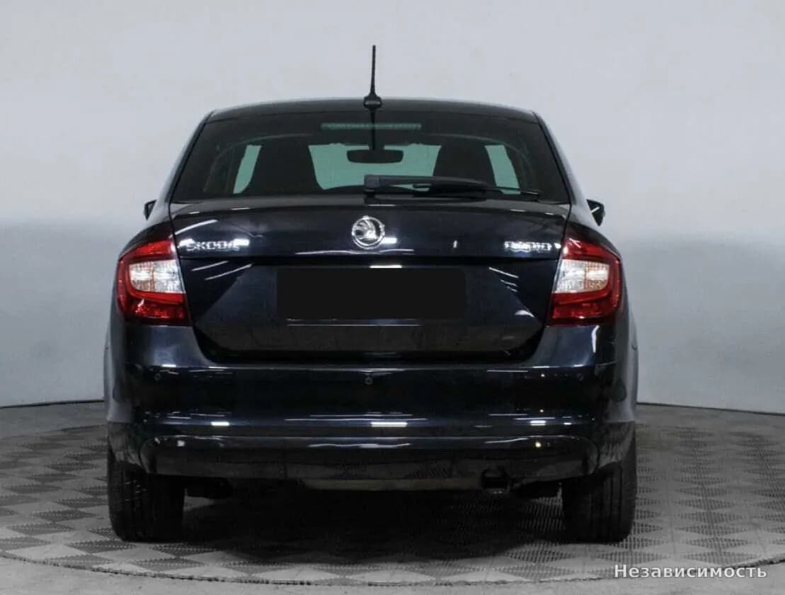 Skoda Rapid 2018 с пробегом — фото 6