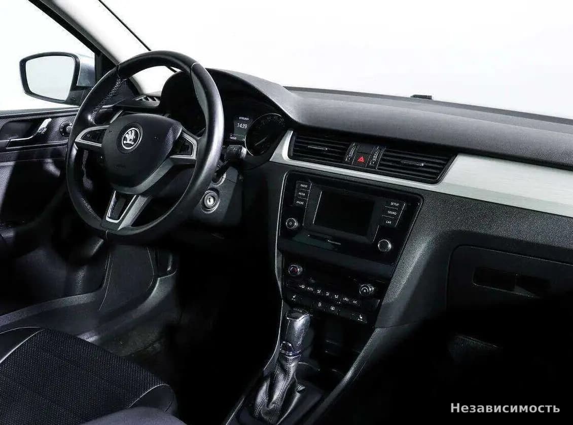 Skoda Rapid 2016 с пробегом — фото 8