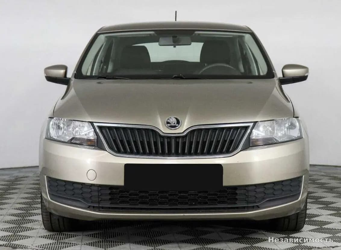 Skoda Rapid 2018 с пробегом — фото 2