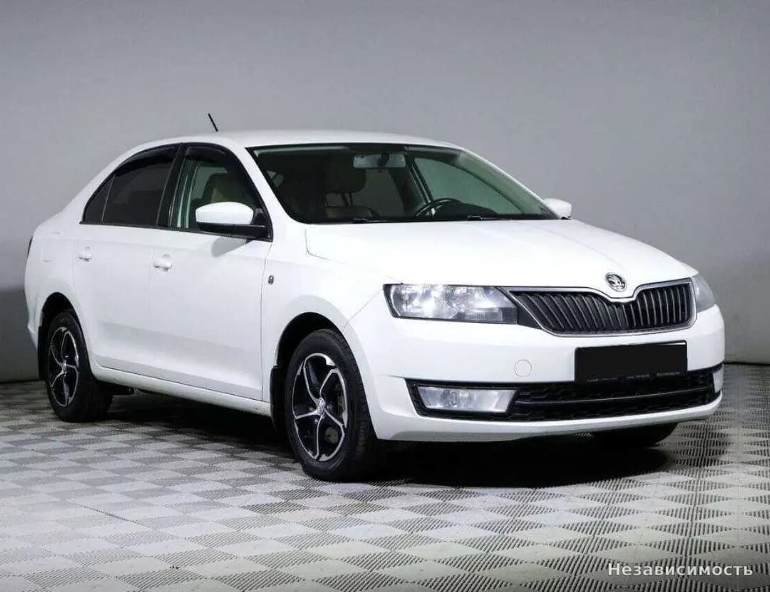 Skoda Rapid 2016 с пробегом — фото 3