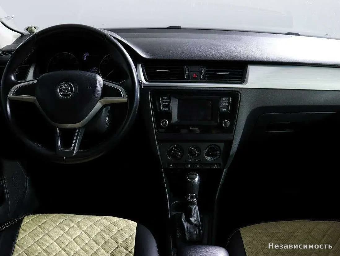 Skoda Rapid 2016 с пробегом — фото 9