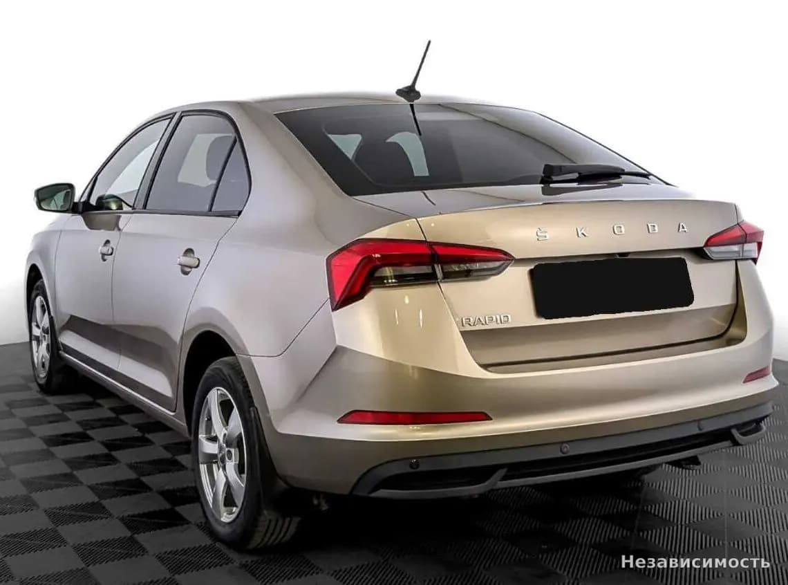 Skoda Rapid 2020 с пробегом — фото 7