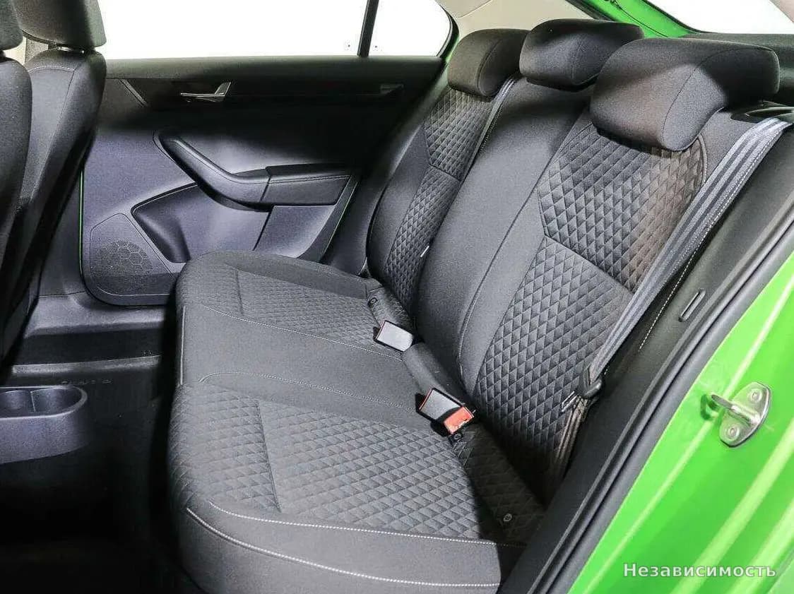 Skoda Rapid 2017 с пробегом — фото 9