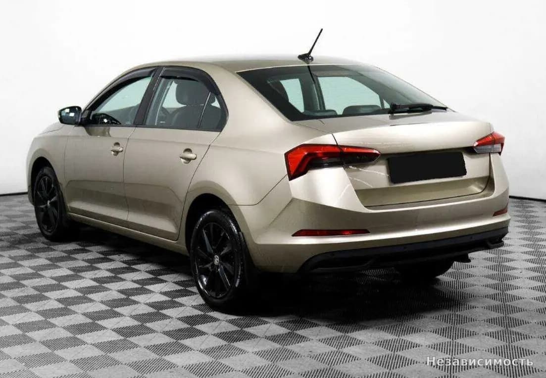 Skoda Rapid 2020 с пробегом — фото 7
