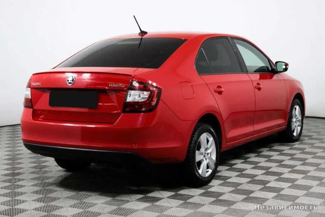 Skoda Rapid 2018 с пробегом — фото 5