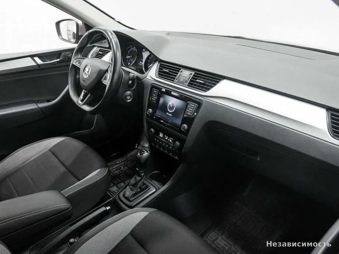 Skoda Rapid 2019 с пробегом — фото 8
