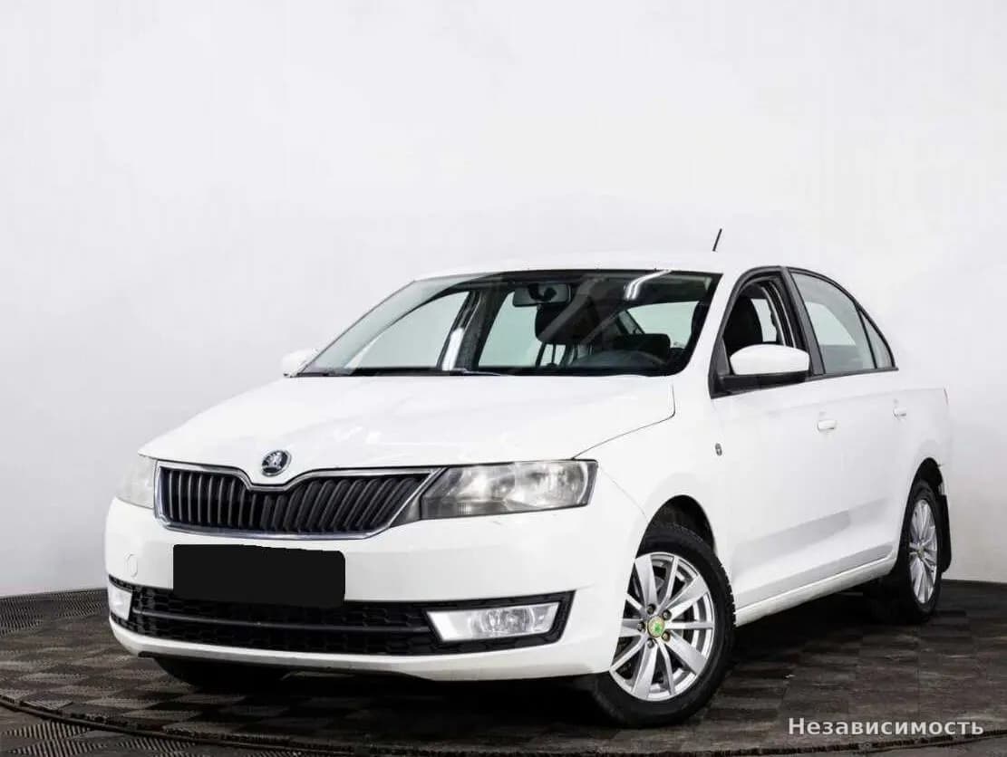 Skoda Rapid, 2015 с пробегом