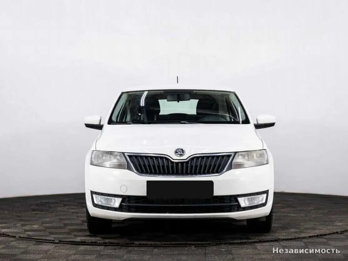 Skoda Rapid 2015 с пробегом — фото 2