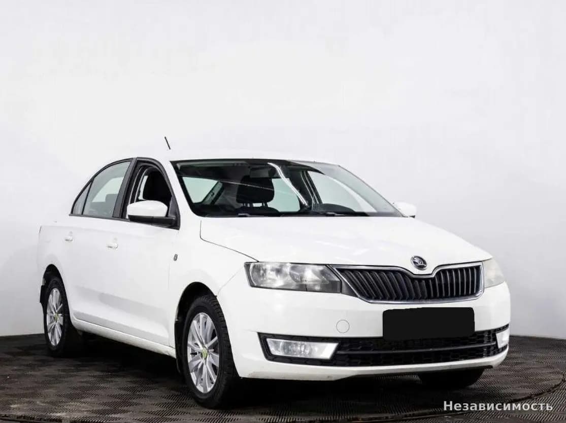 Skoda Rapid 2015 с пробегом — фото 3