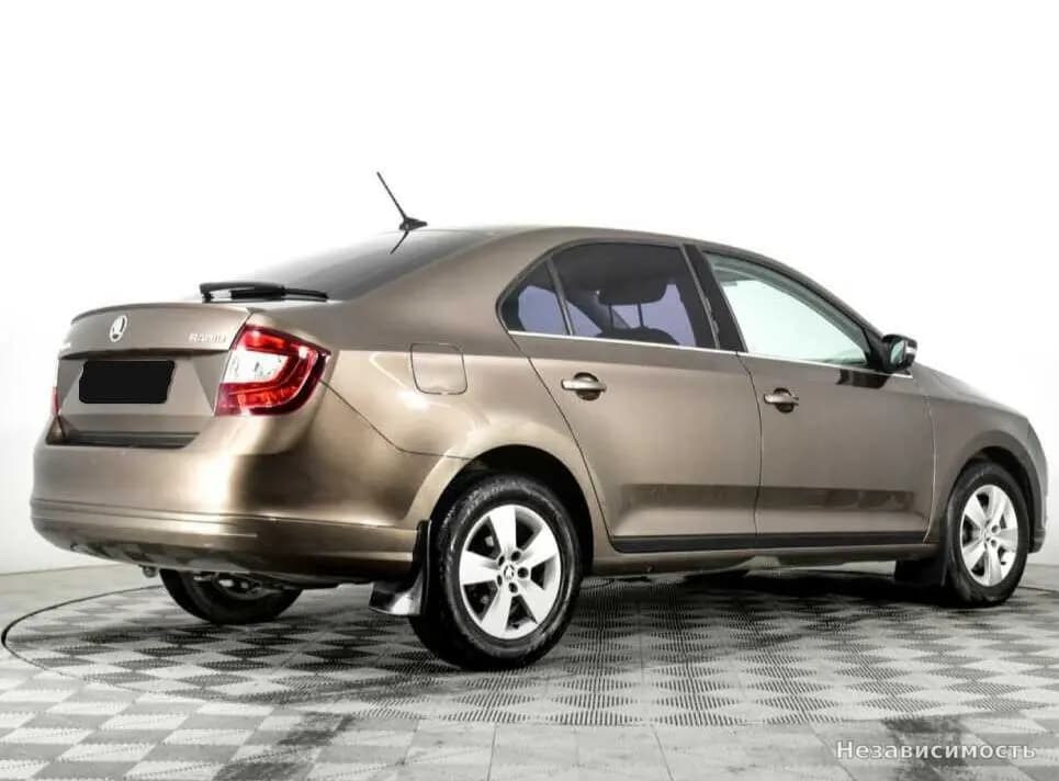 Skoda Rapid 2017 с пробегом — фото 5