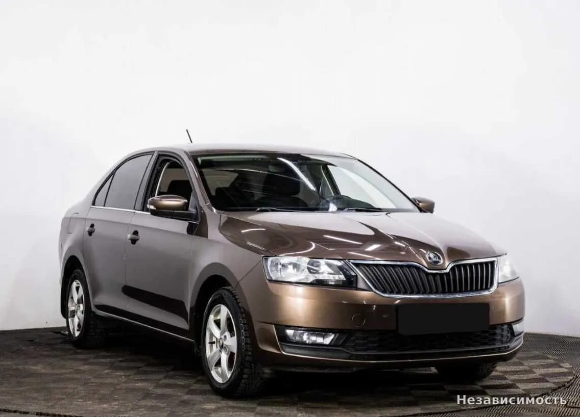 Skoda Rapid 2018 с пробегом — фото 3