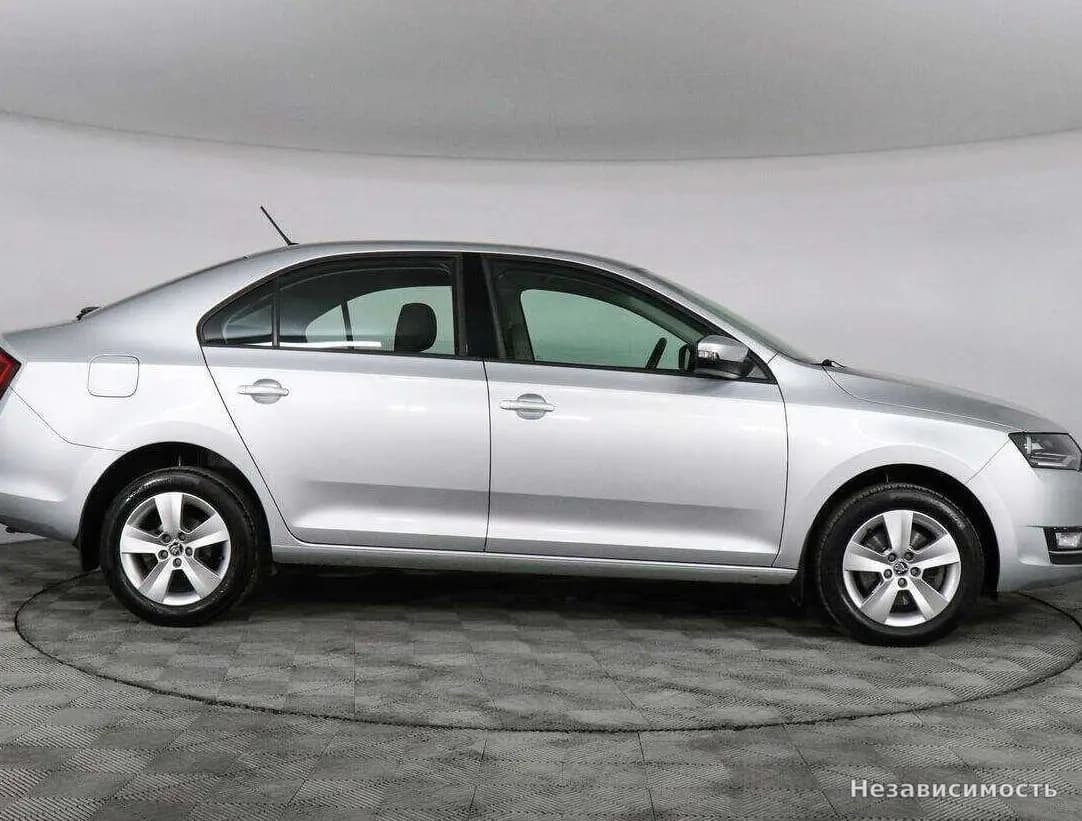 Skoda Rapid 2019 с пробегом — фото 4